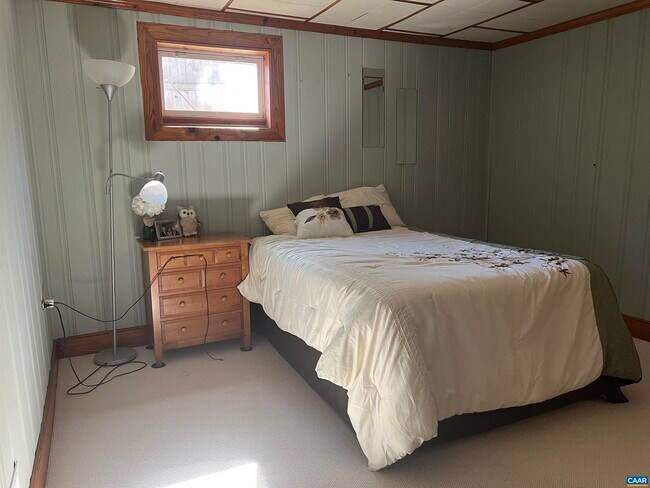 Building Photo - 1201 Bland Cir