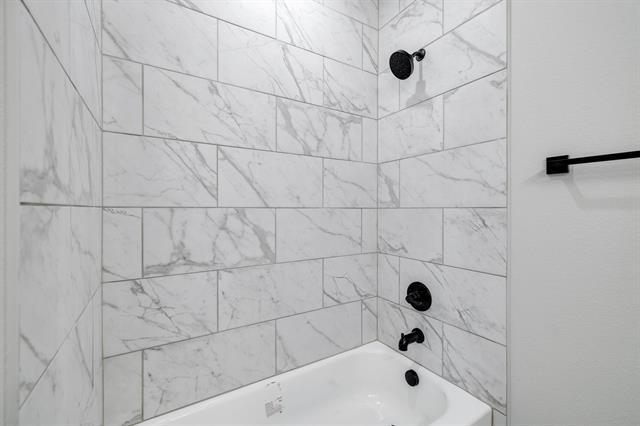 Building Photo - 4011 Clovis St