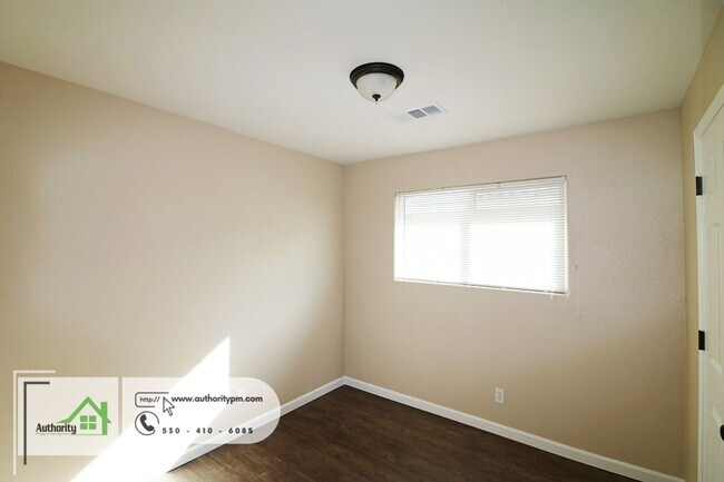 Building Photo - 3653 Polaris Way