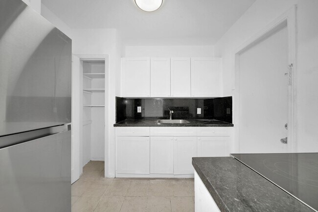 Building Photo - 1260 NW 58th St