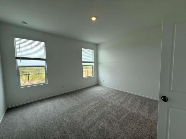 Building Photo - 200 Rodney Boat Rd