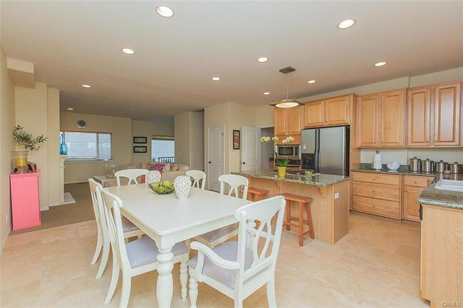 Building Photo - 2912 Baywater Ave