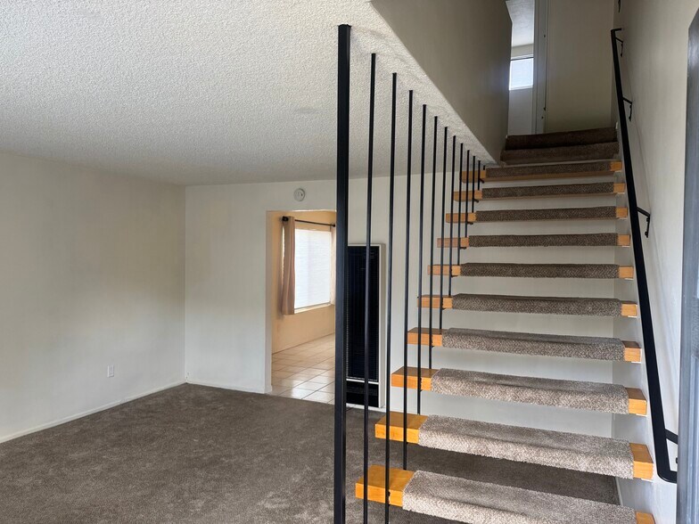 living room/stairs - 2014 Nelson Ave