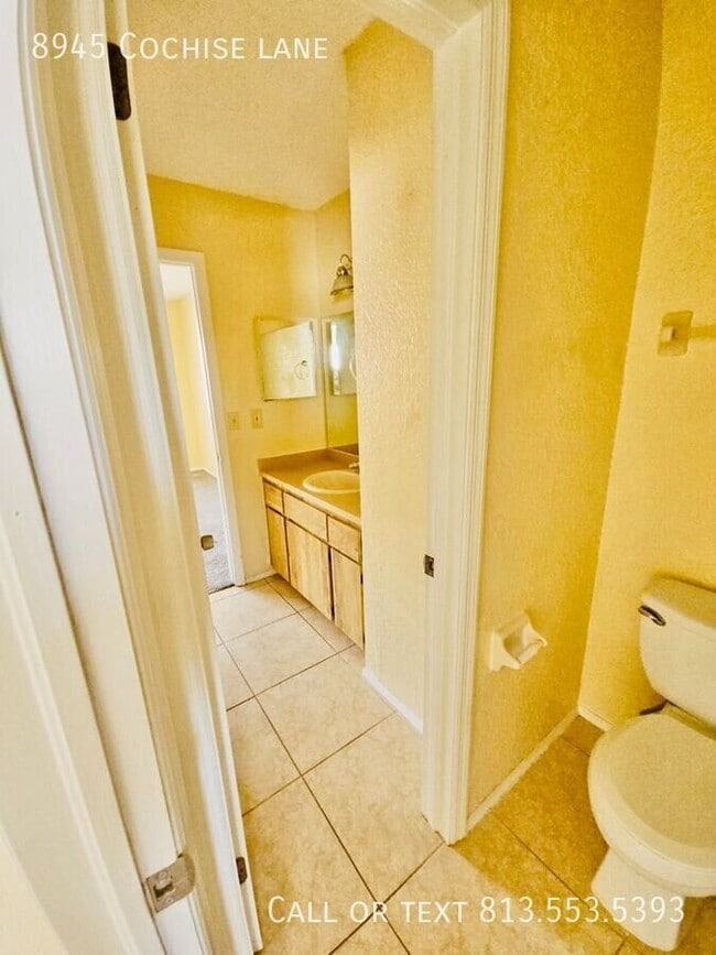 Building Photo - 8945 Cochise Ln