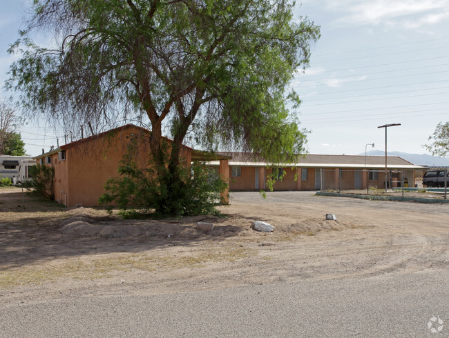 Primary Photo - Ben Val Apartments