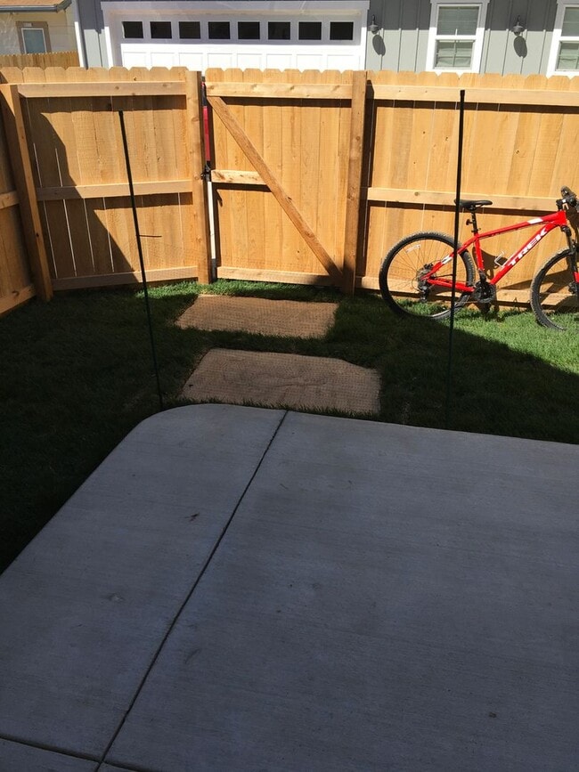 Building Photo - Stunning 3bd, 2ba Home Close To Downtown Loveland!