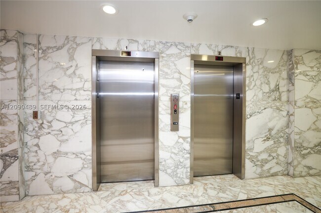 Building Photo - 7135 Collins Ave
