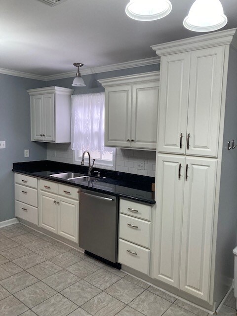 Building Photo - 524 Loreauville Rd