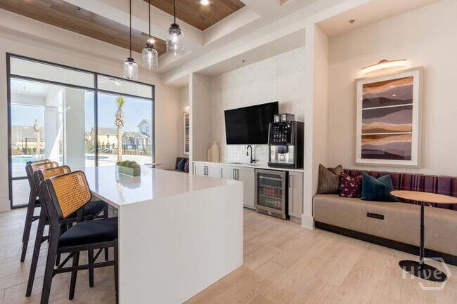 Building Photo - 3164 Mulberry Blvd