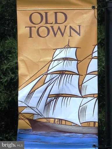 Building Photo - 5708 Governors Pond Cir