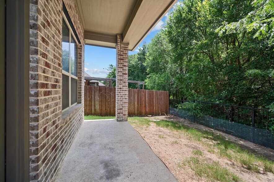 Building Photo - 13187 Bellingham Dr