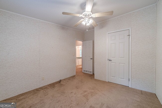 Building Photo - 246 Kings Ridge Dr