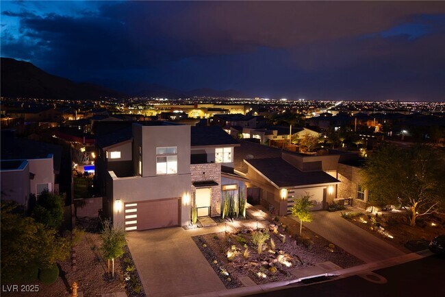 Building Photo - 7077 LaGrange Point St