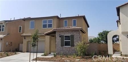 Building Photo - 2812 E Clementine Dr