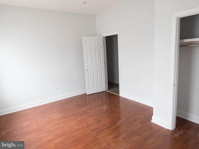 Building Photo - 781 S 52nd St
