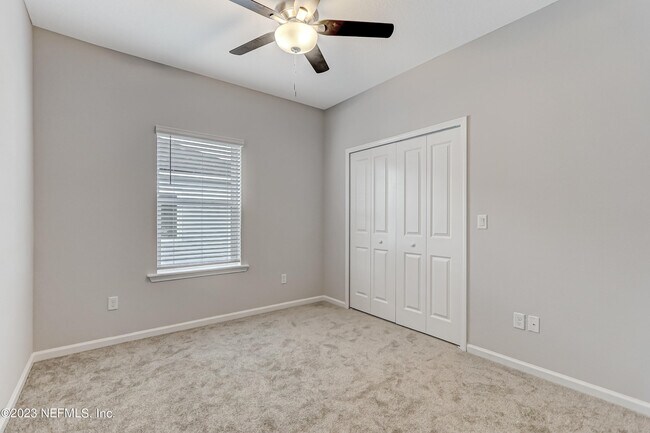 Building Photo - 278 Holly Forest Dr