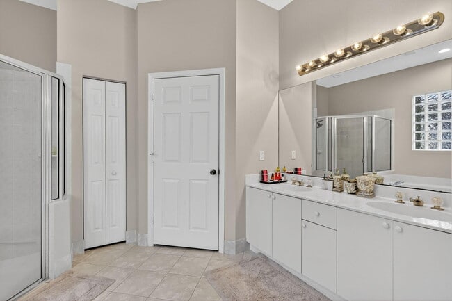 Building Photo - 8790 S San Andros