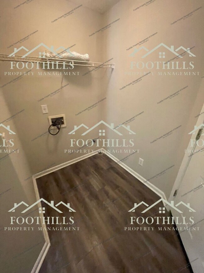Building Photo - 129 Ashton Ln