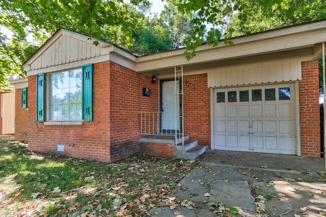 Building Photo - 4172 NW 23rd St