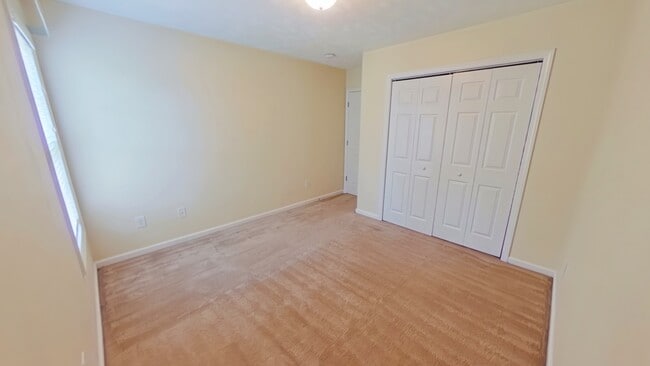 Building Photo - 71 Abigail Way