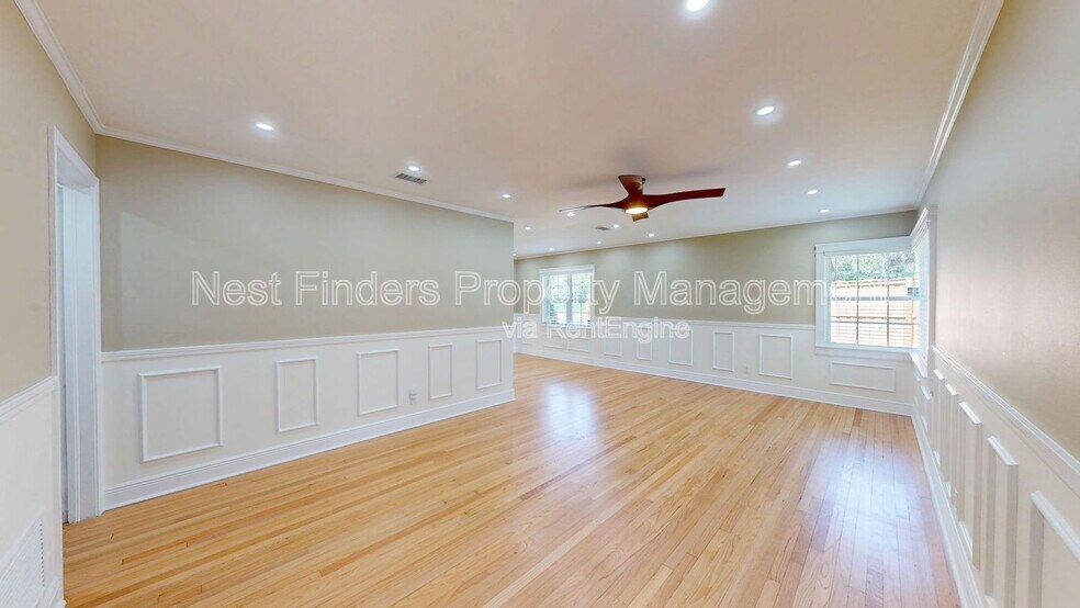Building Photo - 1455 Riverbirch Ln