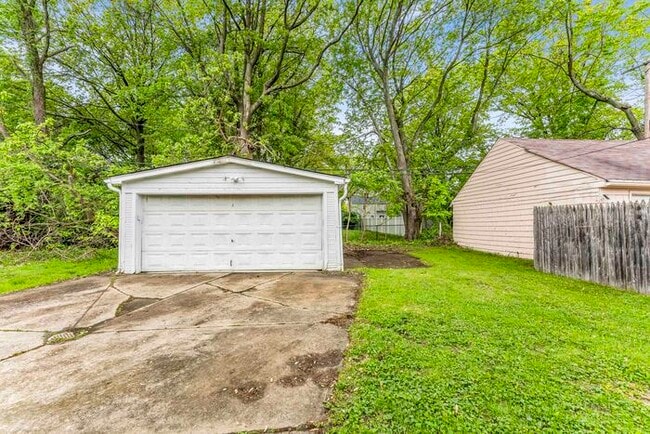 Building Photo - 936 Elbon Rd