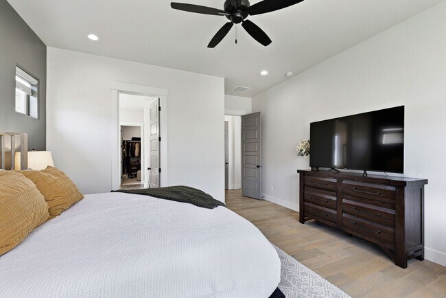 Building Photo - House for Lease in the Hills of Dry Creek Ranch