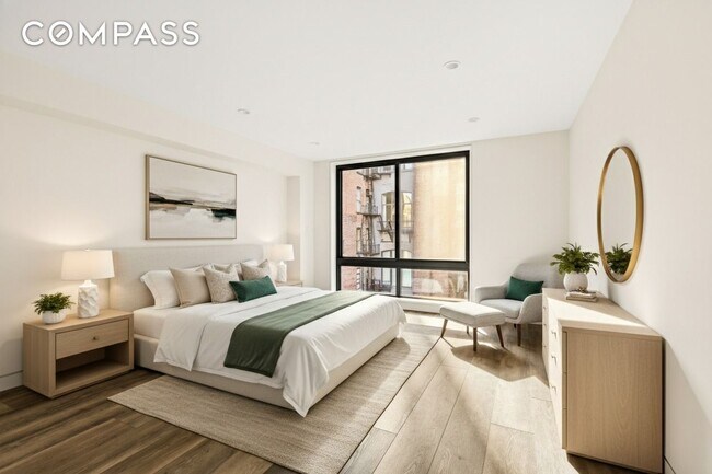 Building Photo - 48 W 68th St