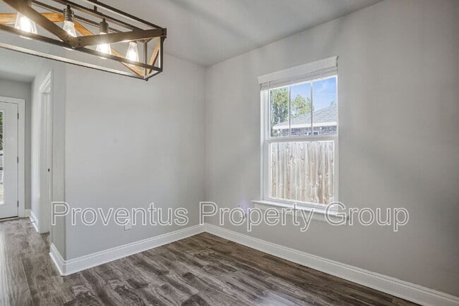 Building Photo - 7198 Gordon Evans Rd