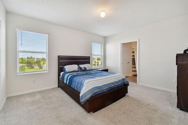 Building Photo - 8258 Pelican Reed Cir