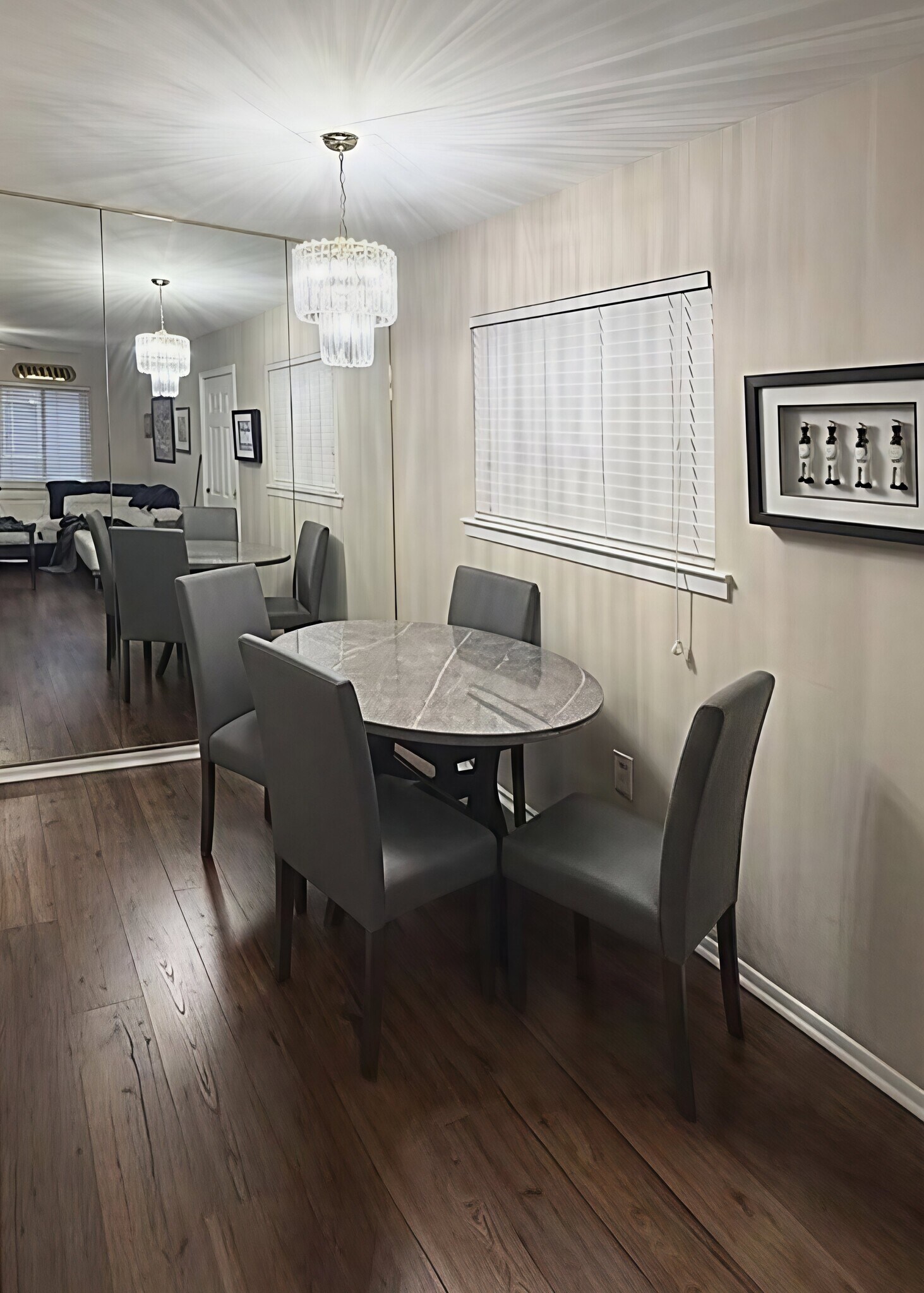 Dining Room - 500 Lake Marina Dr