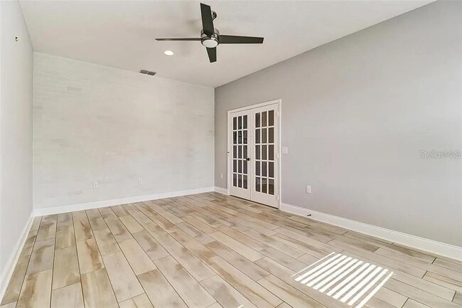 Building Photo - 1856 Napoli Dr