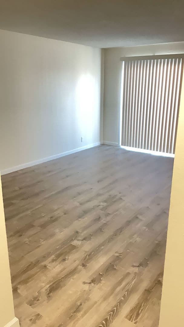 Building Photo - 537 Nevin Ave