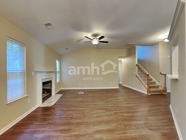 Building Photo - 116 Laurel Meadows Pky