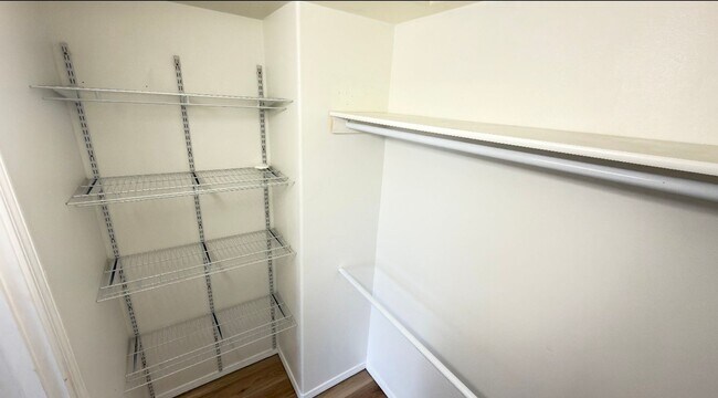 Building Photo - 5530 Alora Loop