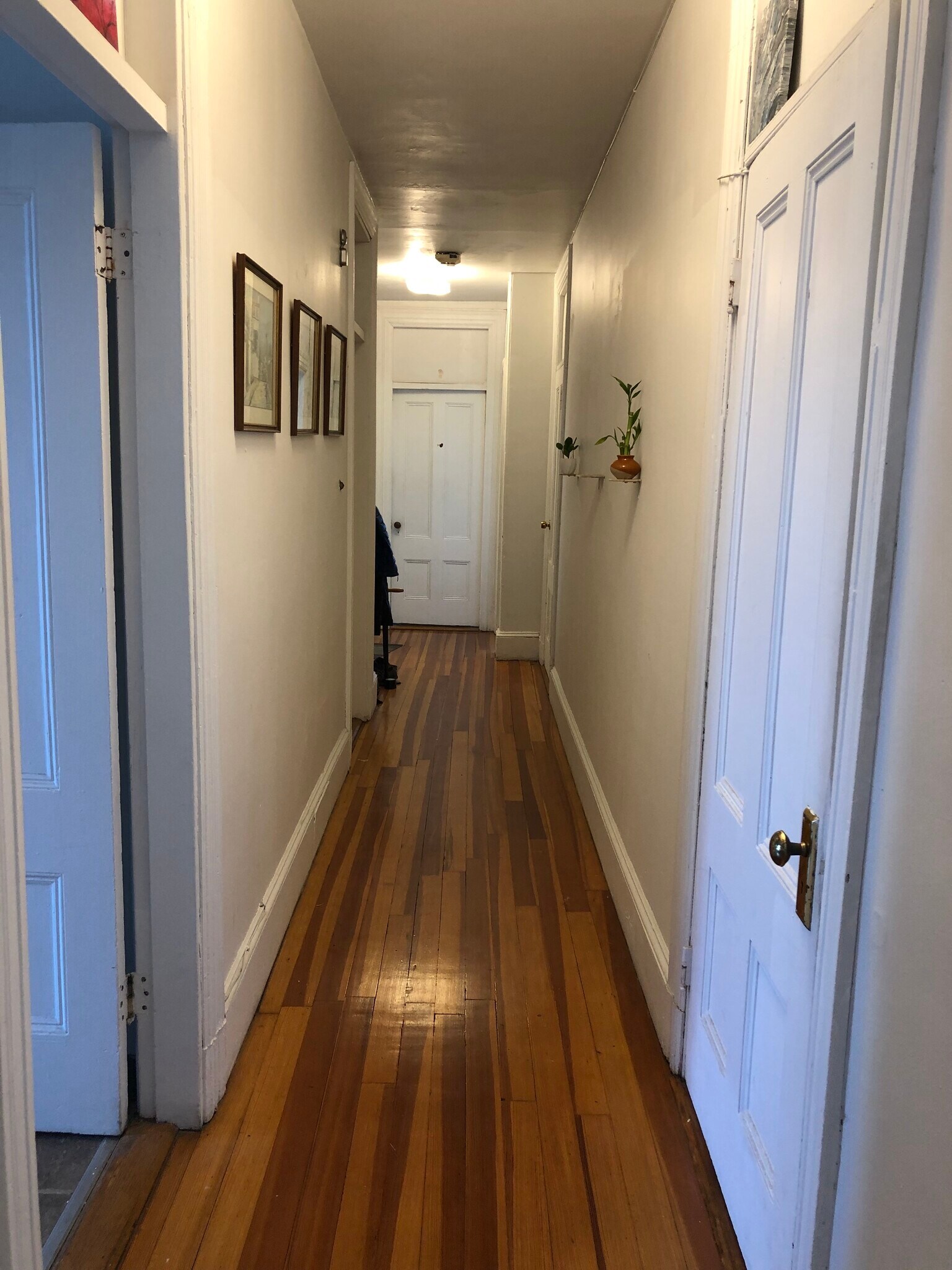 Building Photo - 270 Broadway