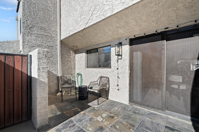 Building Photo - 7339 E Northland Dr