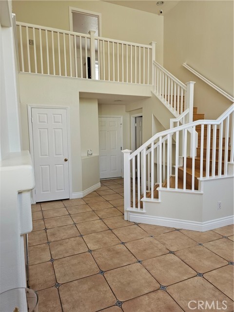 Building Photo - 1473 W Starlight Dr
