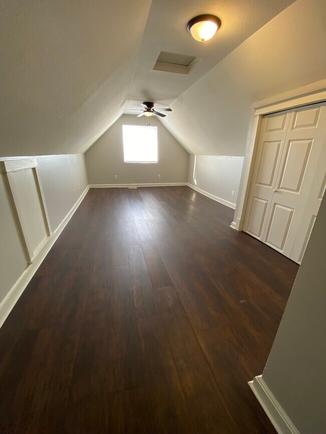 Building Photo - 2901 28th Ave S