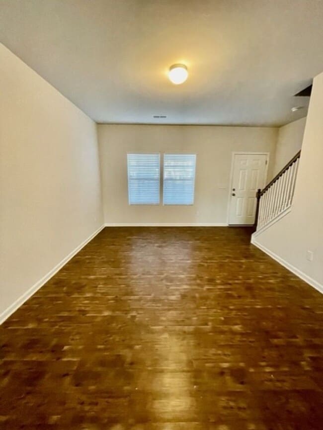 Building Photo - Luxurious 2 story 3 bedroom 2.5 bath Townhomes. Located in Salisbury