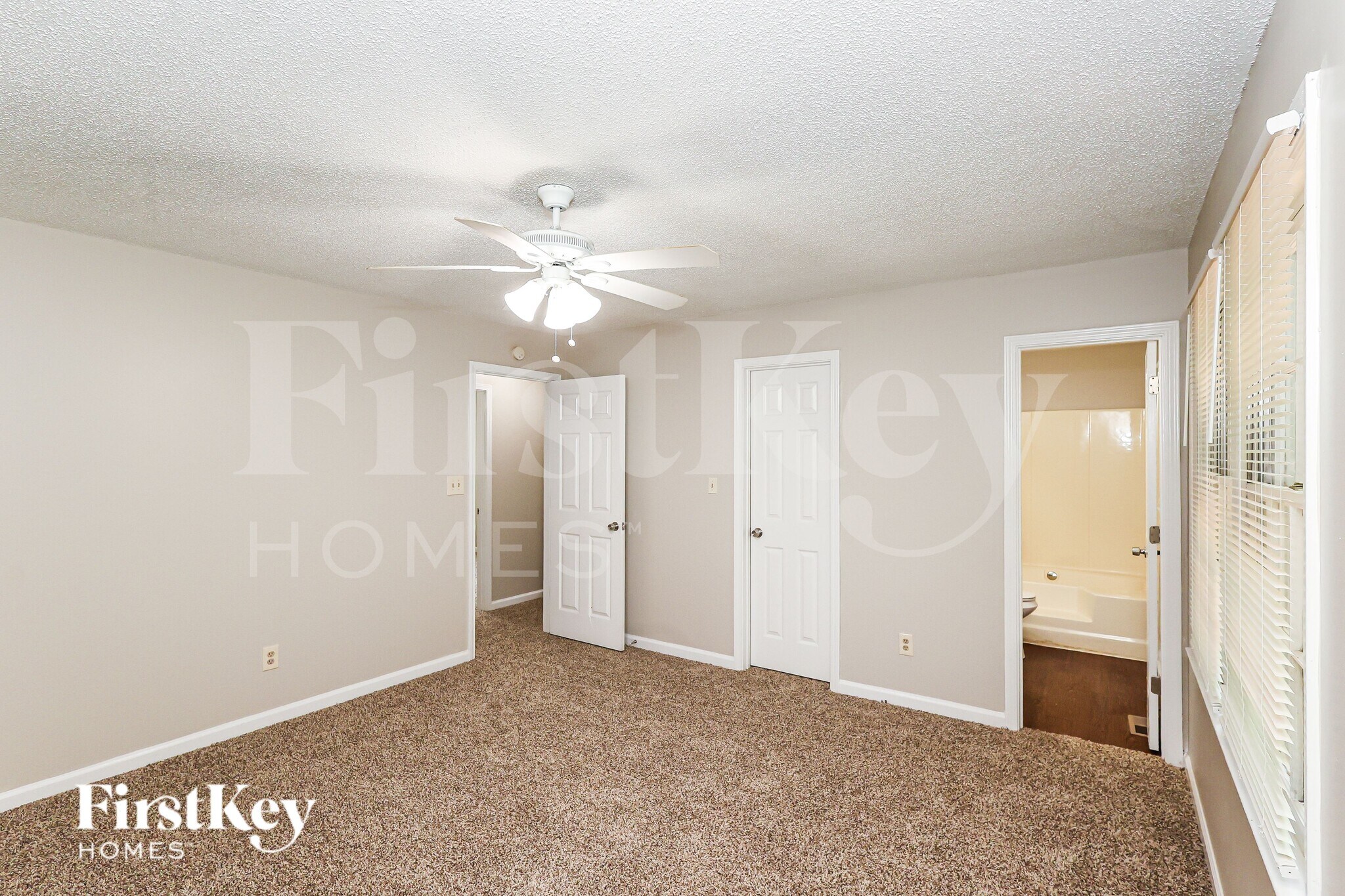 Building Photo - 1775 Independence Dr