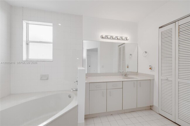Building Photo - 4668 SW 153rd Ct