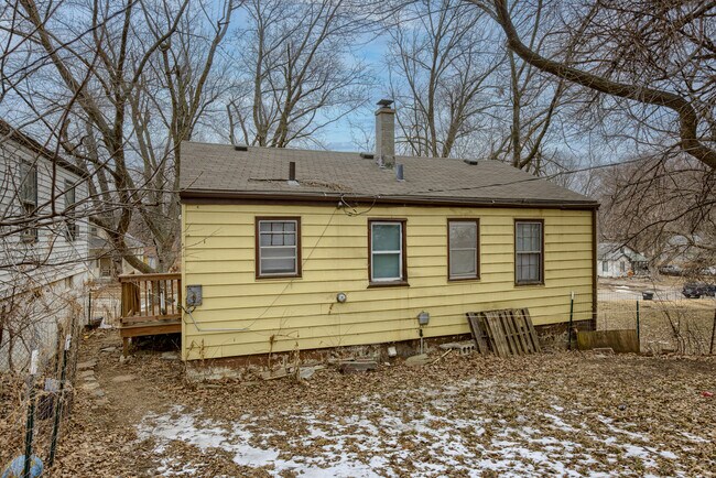 Building Photo - 3356 N 41st St