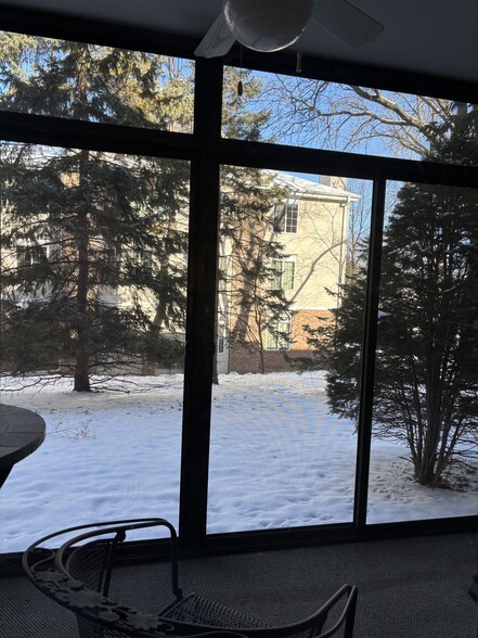 Building Photo - 6302 Mineral Point Rd