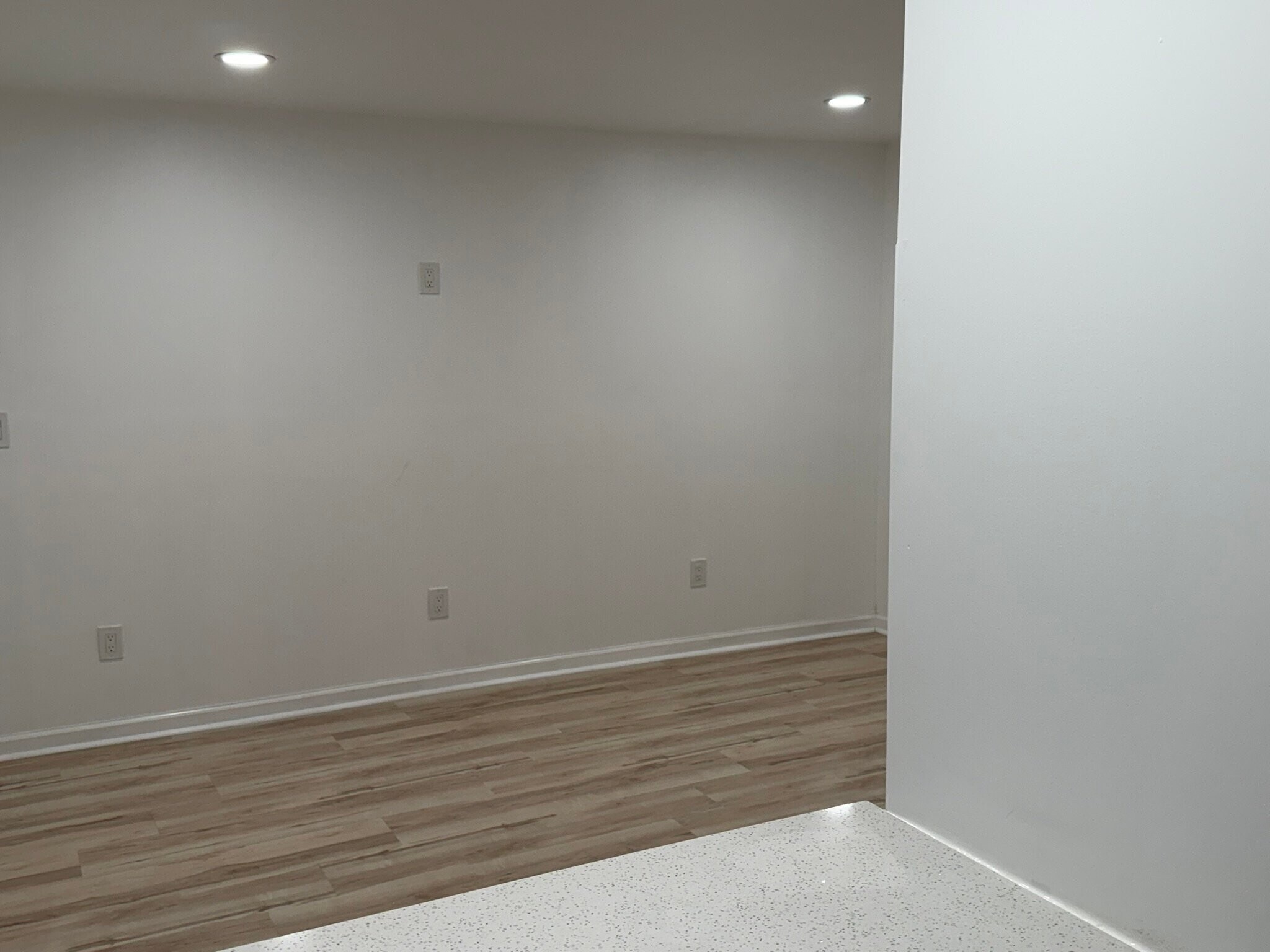 Building Photo - 2530 Peachwood Cir NE