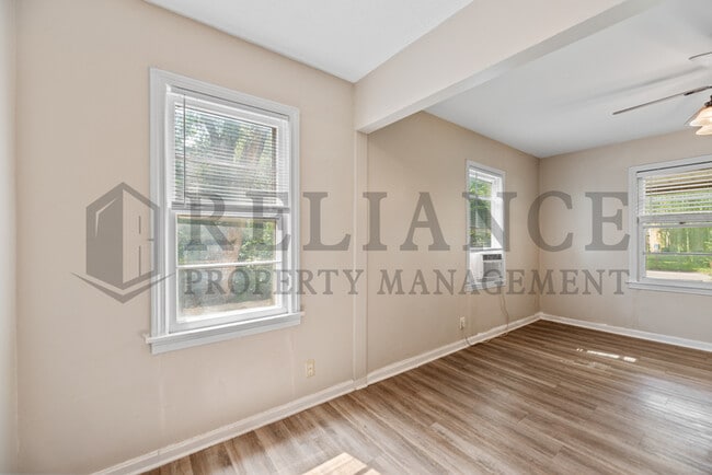 Building Photo - 345 Grover Ave