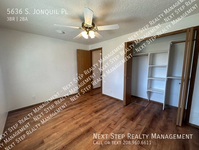 Building Photo - 5636 S Jonquil Pl