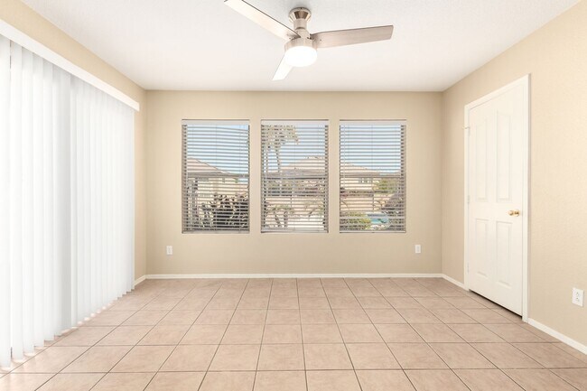 Building Photo - Spacious & Elegant Home with Resort-Style Backyard in Gated Community
