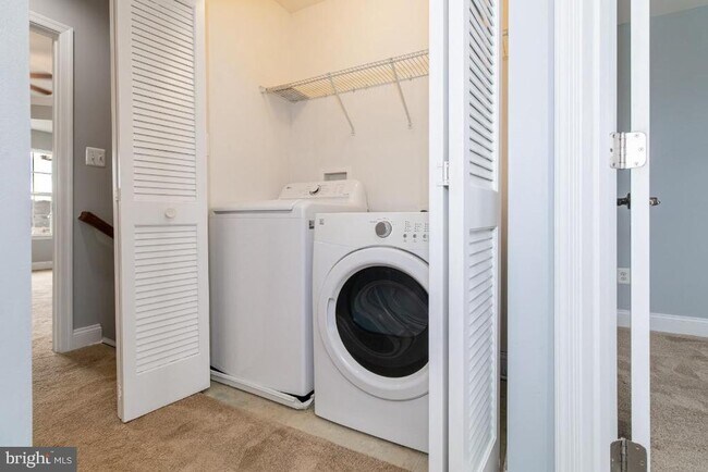 Building Photo - 5525 Peanuts Ln