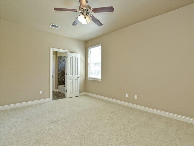Building Photo - 131 Huck Finn Trail